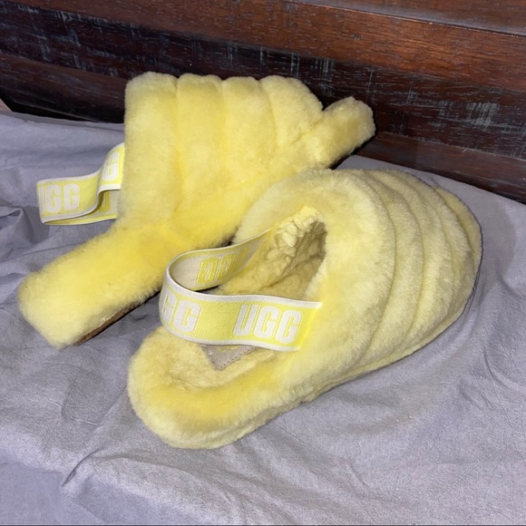 UGG Women's "Fluff yeah" Slides 🌵 7 - Picture 7 of 17